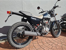 画像をギャラリービューアに読み込む, ホンダ FTR223DX最終モデル 中古車