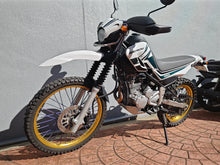 画像をギャラリービューアに読み込む, ヤマハ セロー250 中古車