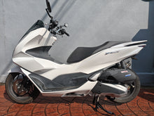 画像をギャラリービューアに読み込む, ホンダ PCX125 中古車