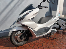 画像をギャラリービューアに読み込む, ホンダ PCX125 中古車