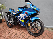 画像をギャラリービューアに読み込む, スズキ　ＧＳＸ－Ｒ１２５　中古車
