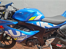 画像をギャラリービューアに読み込む, スズキ　ＧＳＸ－Ｒ１２５　中古車
