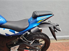 画像をギャラリービューアに読み込む, スズキ　ＧＳＸ－Ｒ１２５　中古車
