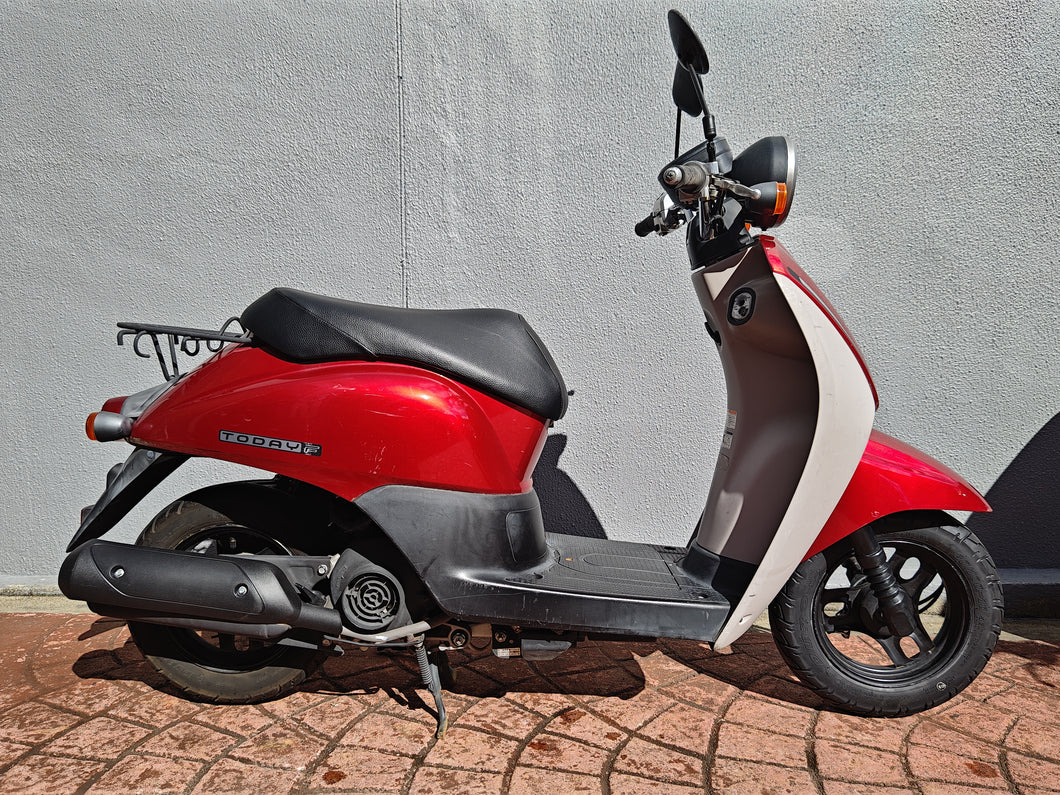 ホンダ　ＴＯＤＡＹ Ｆ　中古車