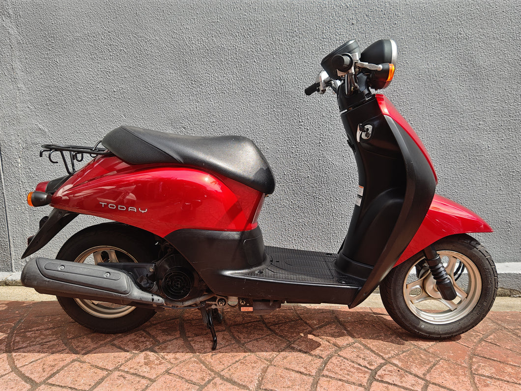 ホンダ　ＴＯＤＡＹ　中古