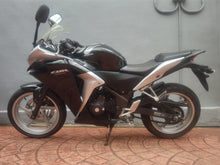 画像をギャラリービューアに読み込む, ホンダ　ＣＢＲ２５０Ｒ　中古
