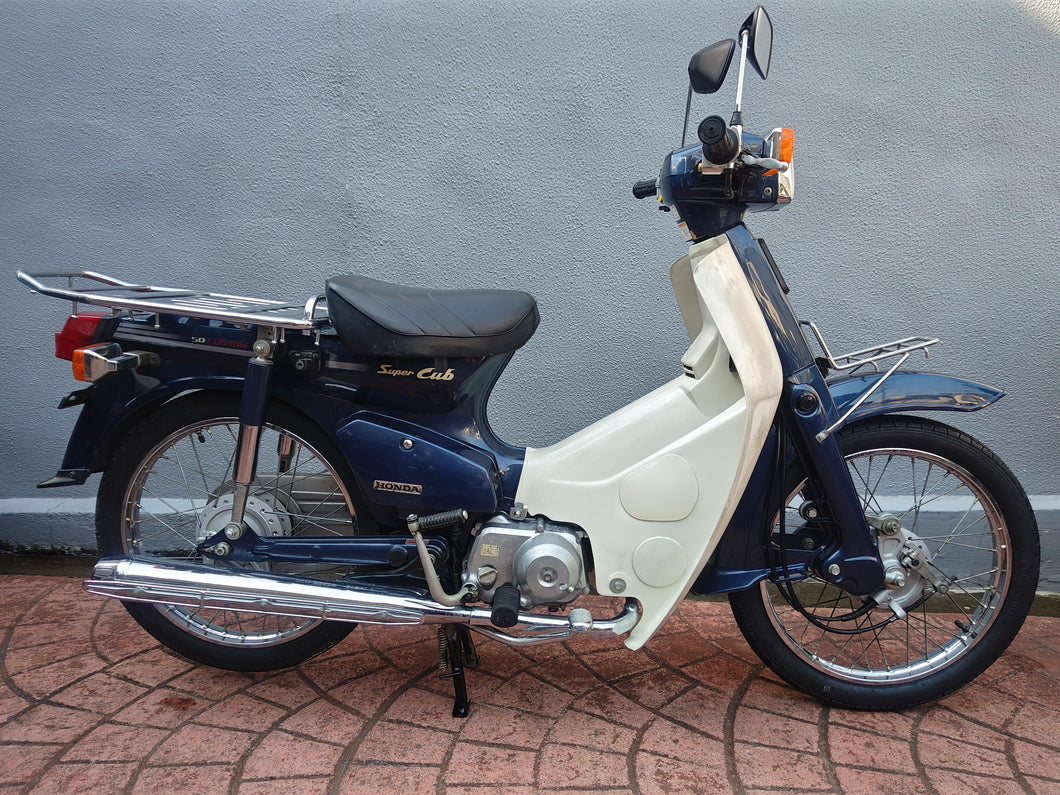 ホンダ　スーパーカブ５０カスタム　中古