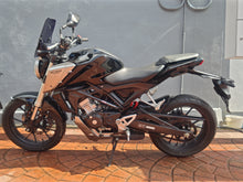 画像をギャラリービューアに読み込む, ホンダ　ＣＢ１２５Ｒ　中古
