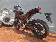 画像をギャラリービューアに読み込む, ホンダ　ＣＢ１２５Ｒ　中古
