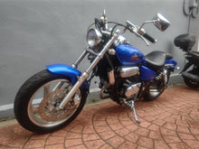 画像をギャラリービューアに読み込む, ホンダ　Ｖ－ＴＷＩＮ　ＭＡＧＮＡ　中古
