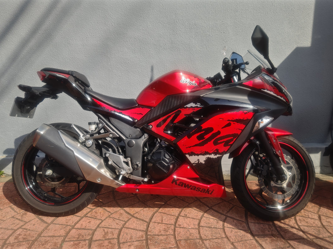 カワサキ　ニンジャ２５０　中古車