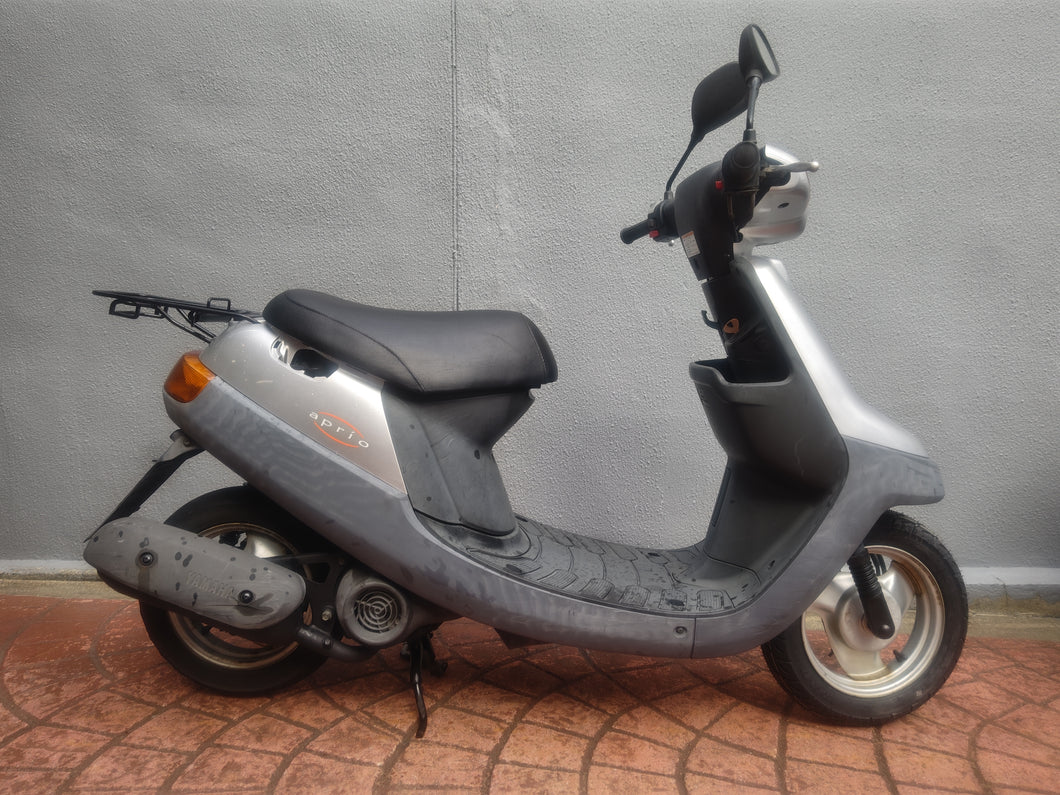 ヤマハ　ＪＯＧアプリオ　中古車