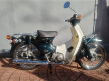 画像をギャラリービューアに読み込む, ホンダ　スーパーカブ９０DX　中古
