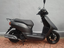 画像をギャラリービューアに読み込む, ヤマハ　ＪＯＧデラックス　中古
