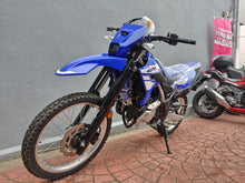 画像をギャラリービューアに読み込む, ヤマハ　ＷＲ１２５Ｒ　新車
