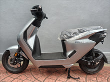 画像をギャラリービューアに読み込む, ホンダ　EM1 e:　電動バイク　新車
