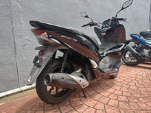 画像をギャラリービューアに読み込む, ホンダ　ＰＣＸ１２５　中古車
