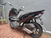 画像をギャラリービューアに読み込む, ホンダ　ＰＣＸ１２５　中古車
