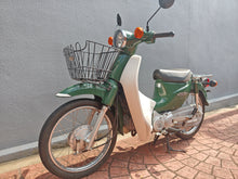 画像をギャラリービューアに読み込む, ホンダ　スーパーカブ１１０　中古車
