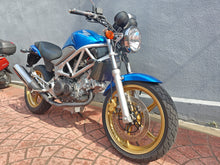 画像をギャラリービューアに読み込む, ホンダ　ＶＴＲ２５０スタイル２　中古車
