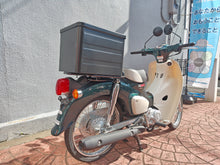 画像をギャラリービューアに読み込む, ホンダ　スーパーカブ５０　中古車
